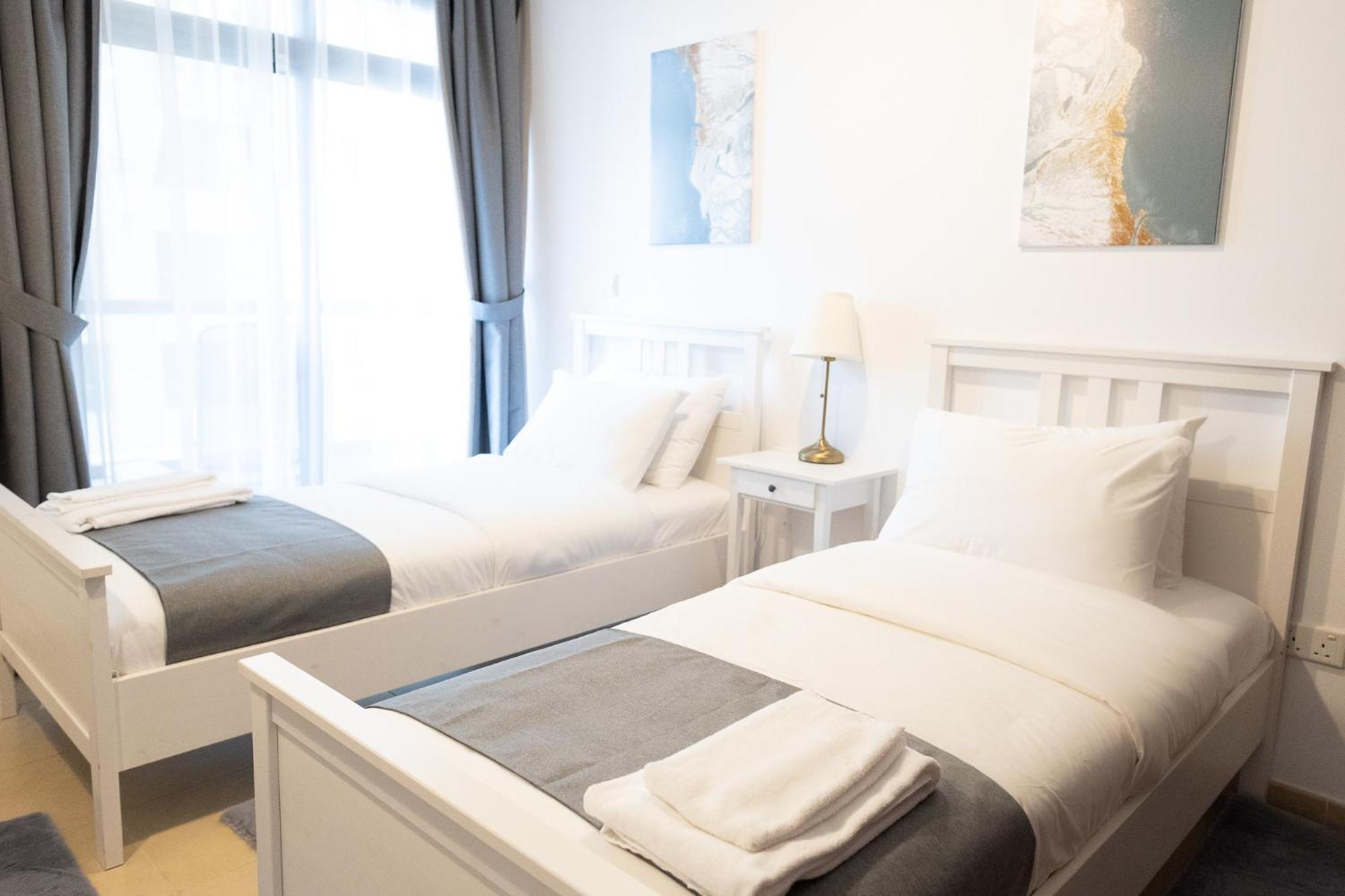 Apartments On Jbr By Happy Season ドバイ 部屋 写真